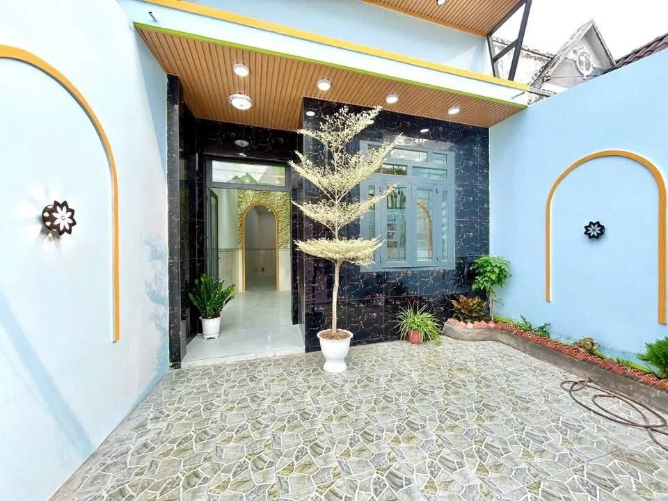 Nhà cấp 4 bán 1 tỷ 450 triệu, 90m², 2PN Bình Chánh - Ảnh thu nhỏ 3