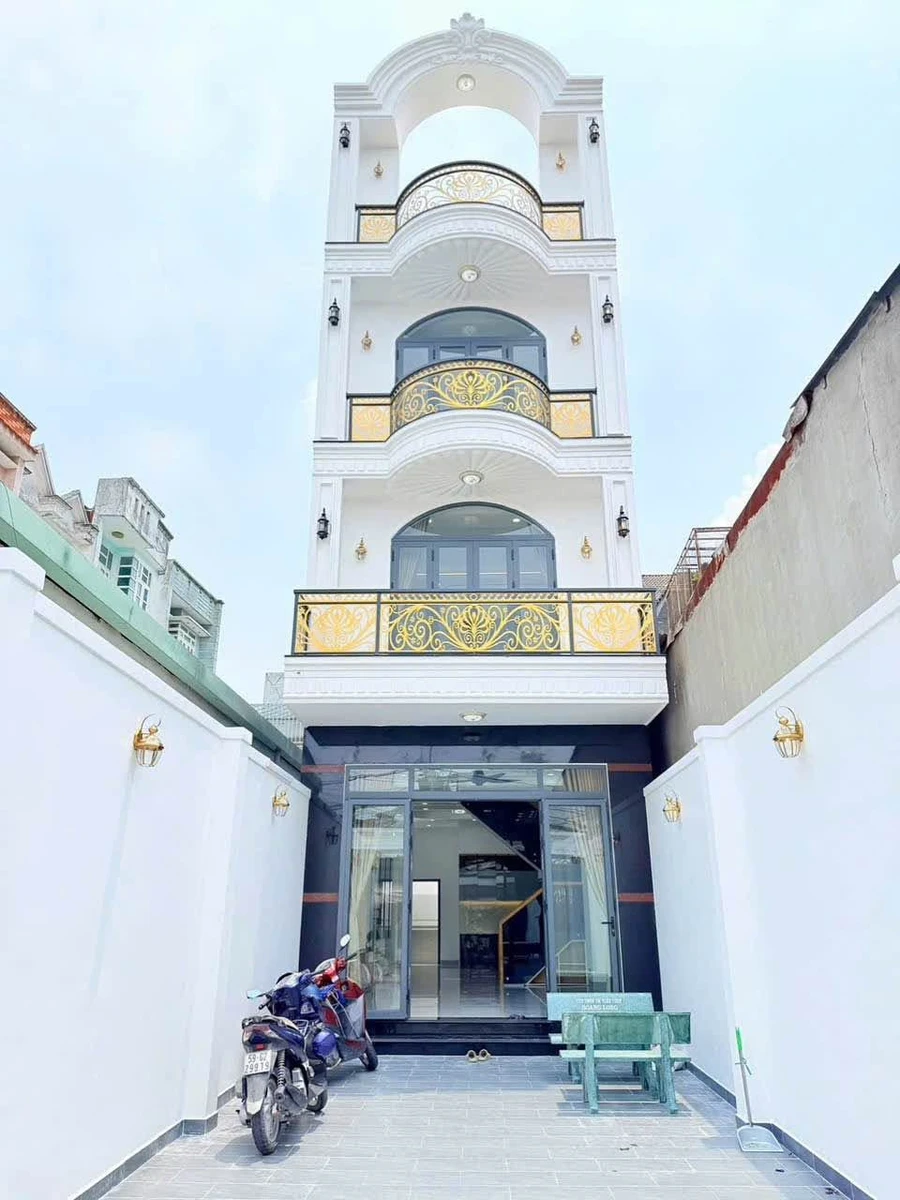 Bán nhà mặt tiền 4 tầng 105m2 đường Hiệp Thành 12, Quận 12, giá 9,39 tỷ - Ảnh thu nhỏ 3