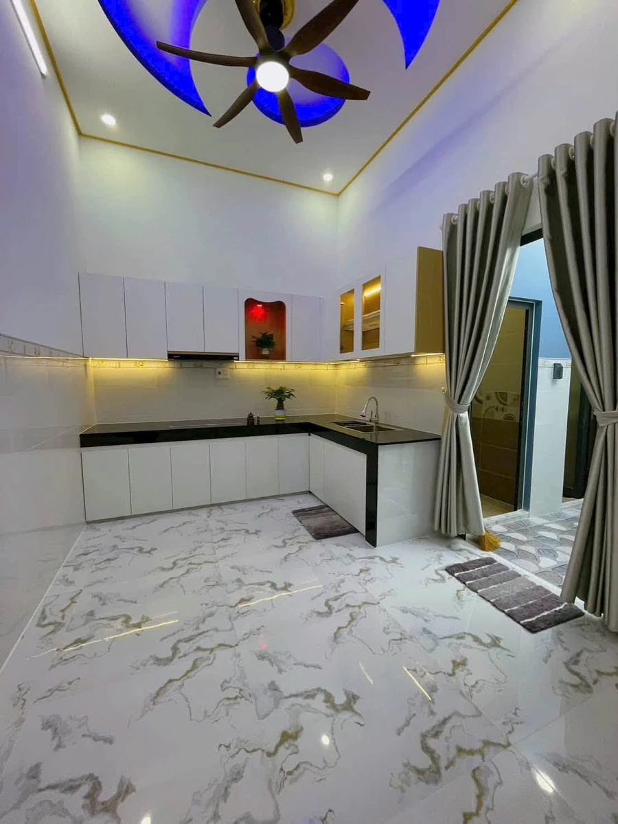 Bán nhà phố 3PN 104m2 Nguyễn Chí Thanh Thủ Dầu Một - Ảnh thu nhỏ 5