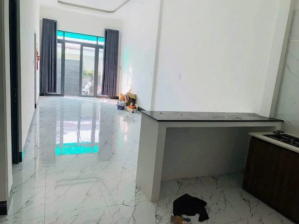 Cho thuê nhà 2PN 104m² gần Vòng Xoay Phú Khương, Bến Tre - 5tr/tháng - Ảnh thu nhỏ 4
