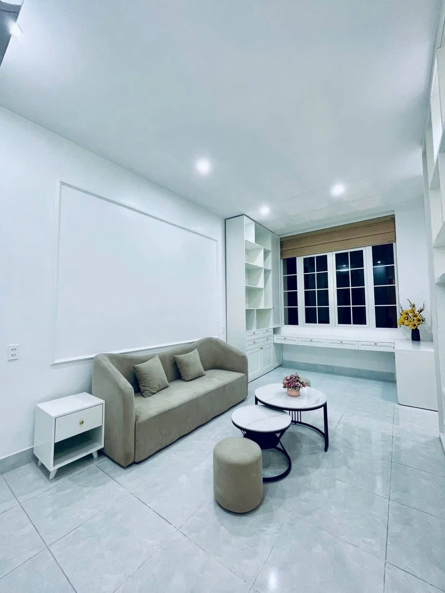 Cho thuê villa sân vườn 100m2 Phan Bội Châu, Huế - Ảnh thu nhỏ 4
