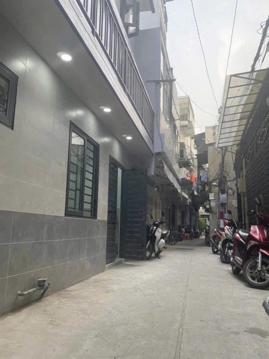 Bán nhà 18m2, 2PN, Bùi Thế Mỹ, Tân Bình, 3,05 tỷ - Ảnh thu nhỏ 2