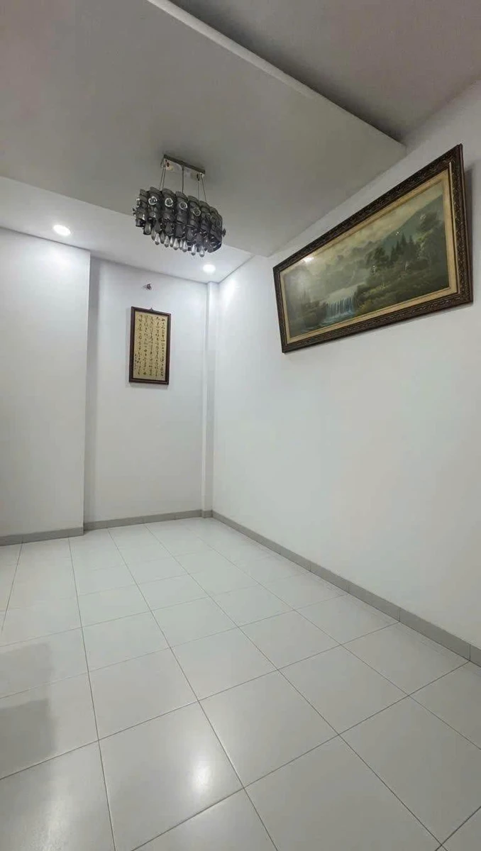 Bán nhà 56m² 4 phòng Âu Cơ, Tân Bình 5.9 tỷ - Ảnh thu nhỏ 3
