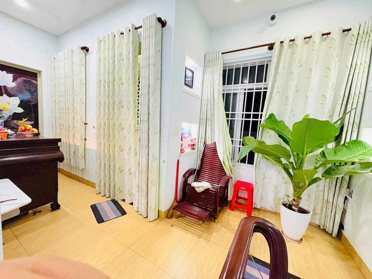 Bán nhà 70m2 đường Đội Cấn, Phường Tam Thắng - Ảnh thu nhỏ 4