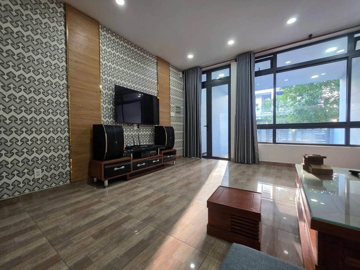 Bán nhà Vạn Phúc City 105m2 nội thất đầy đủ - Ảnh thu nhỏ 4