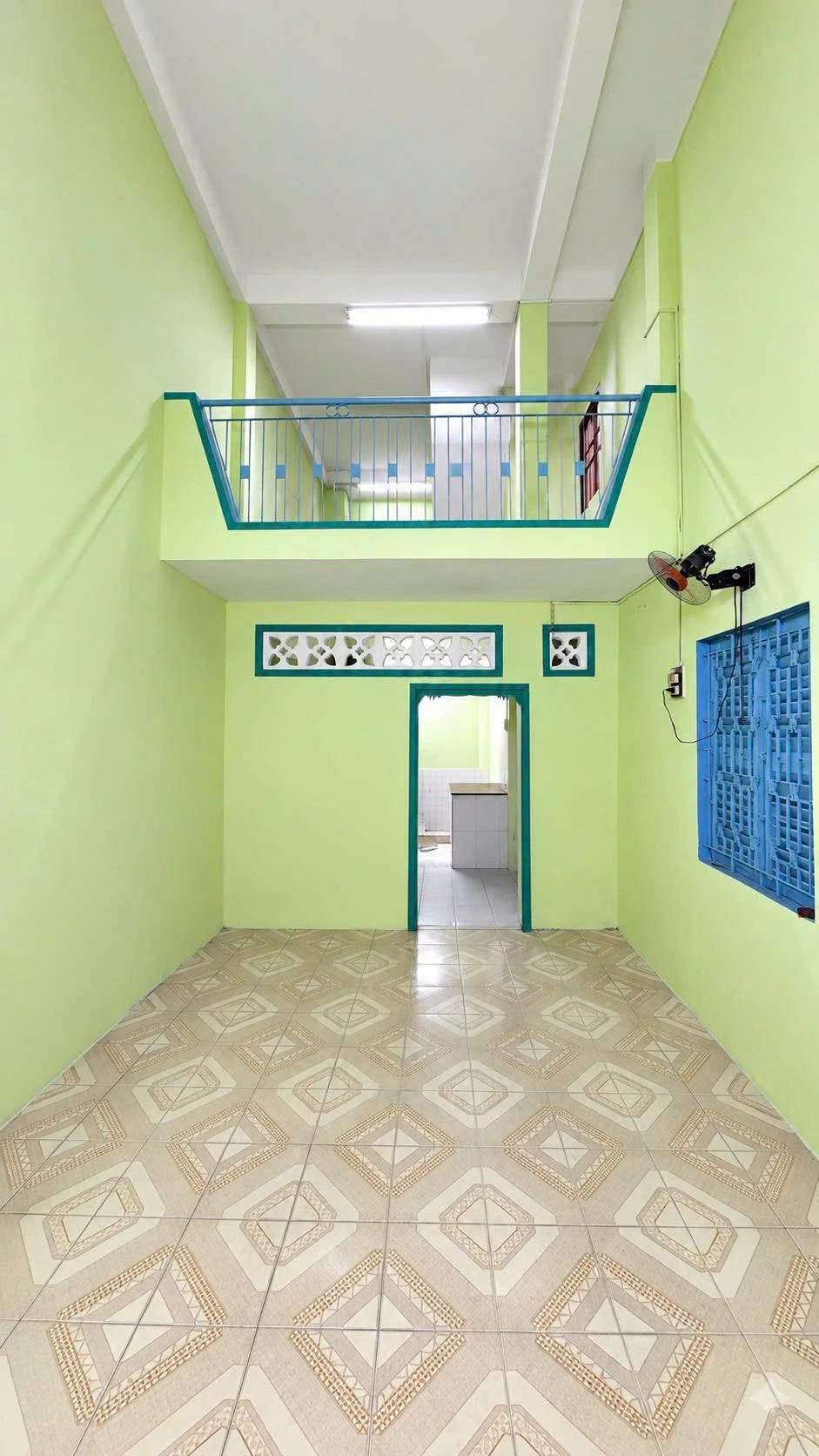 Cho thuê nhà góc 25.6m² 2PN 2WC Phường 4 Quận 10 - Ảnh 1