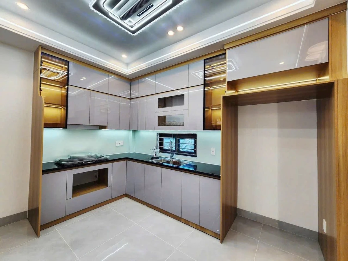 Bán nhà phố 3PN full nội thất 160m2 Tuệ Tĩnh trên 3 tỷ - Ảnh thu nhỏ 5