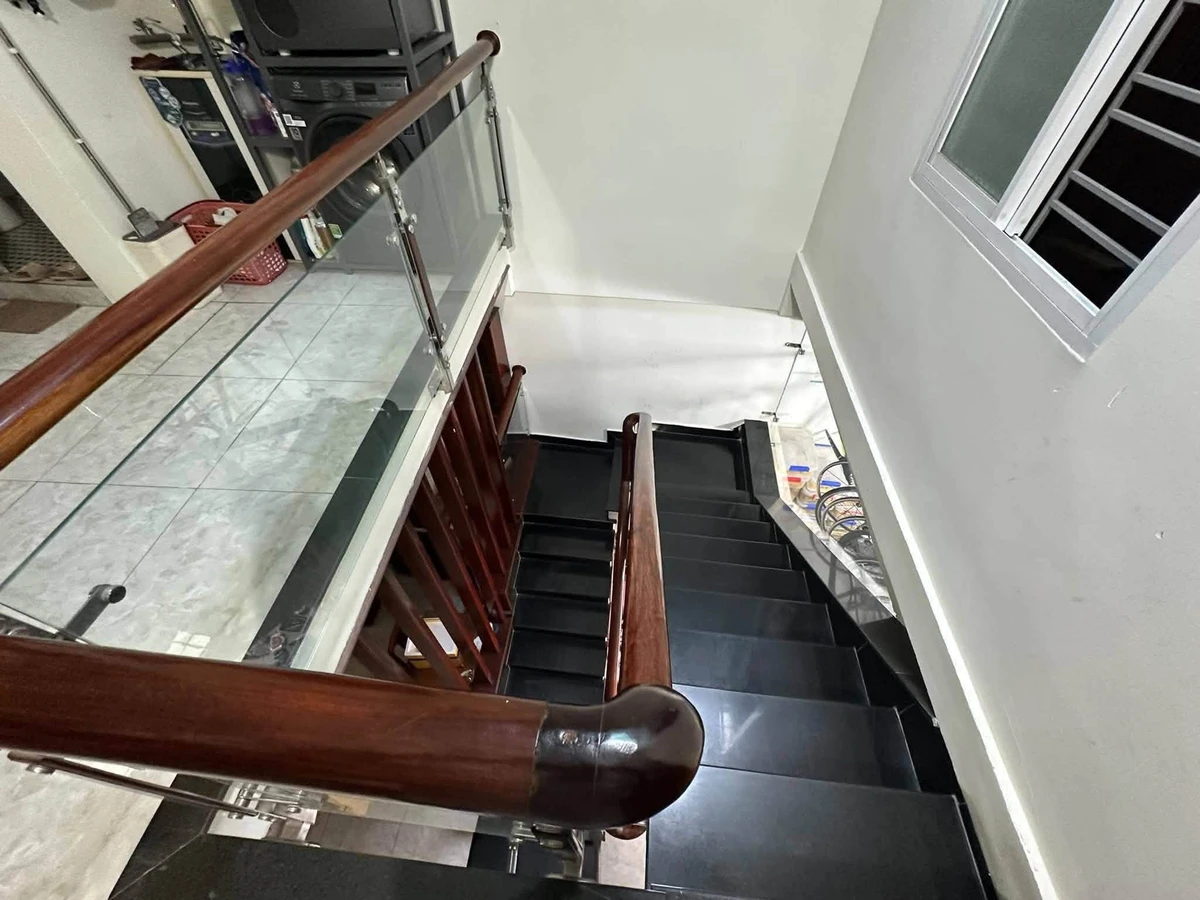 Bán nhà mặt tiền Nguyễn Huệ 50m2 Bình Định 8,2 tỷ - Ảnh thu nhỏ 2