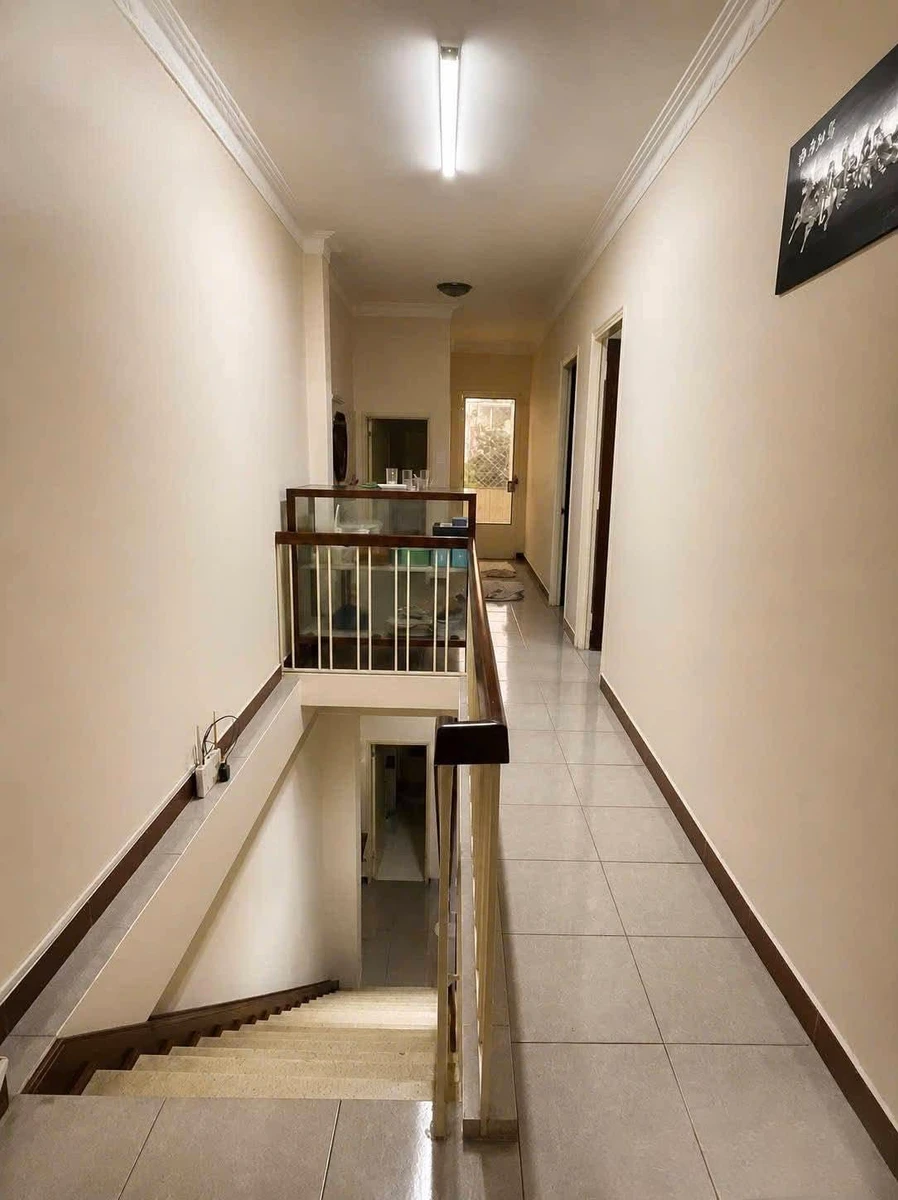 Bán nhà 3 tầng 109m² Quận 10 giá 3 tỷ - Ảnh thu nhỏ 3