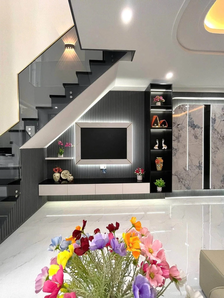Bán nhà 3 phòng ngủ 94m² Pleiku, Gia Lai, giá 2,55 tỷ - Ảnh thu nhỏ 2