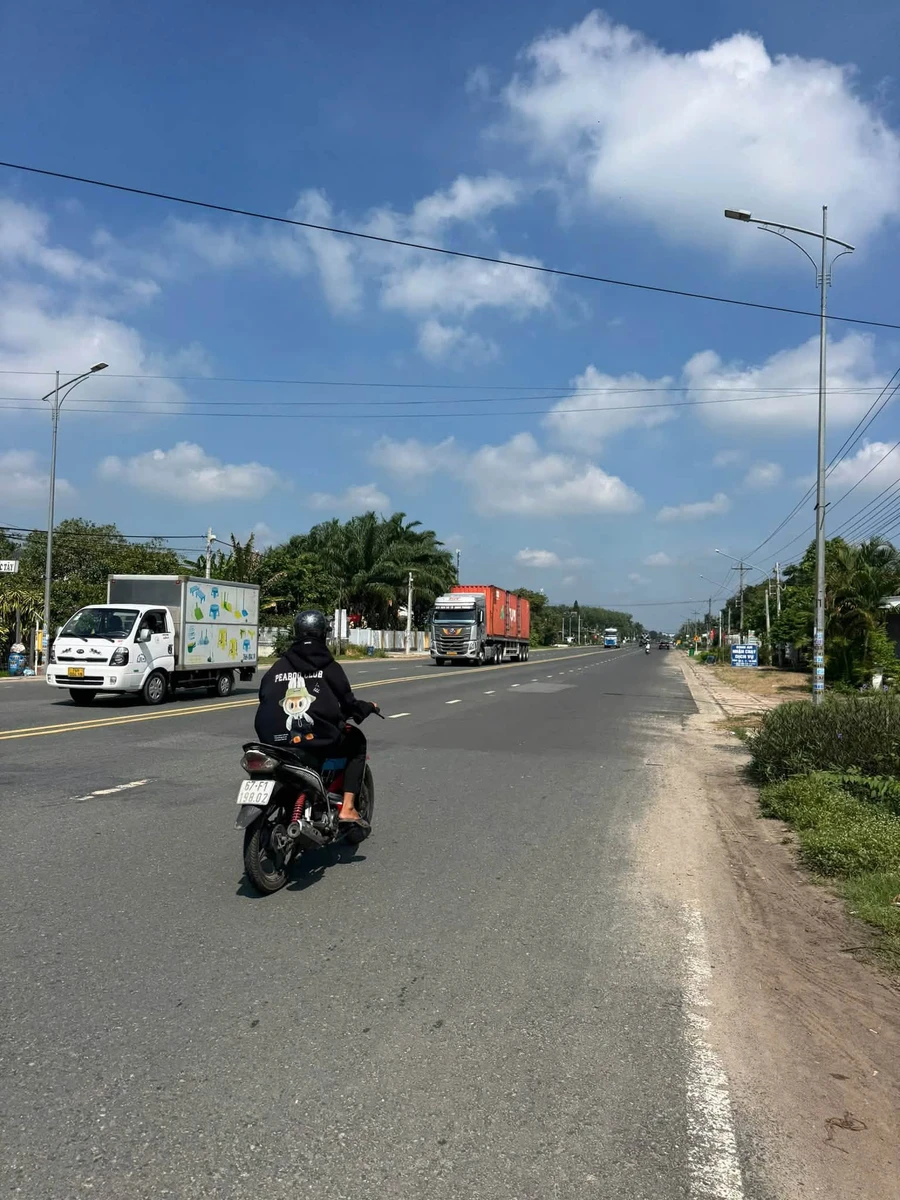 Bán nhà mặt tiền ĐT751 10x60m (600m2), có cửa hàng và nhà ở, phường Minh Long, giá 5,3 tỷ - Ảnh thu nhỏ 5