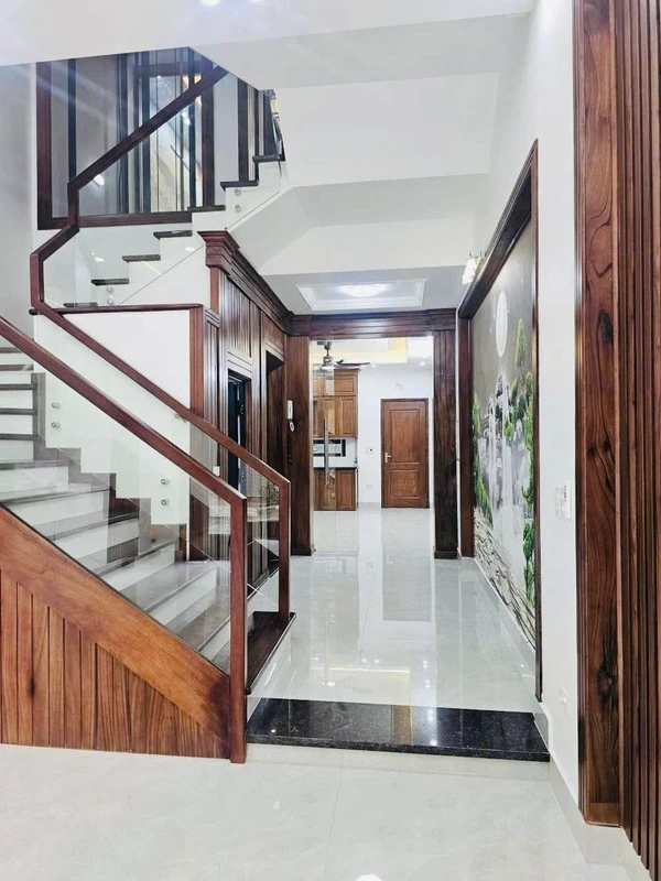Bán nhà 4 tầng thang máy nội thất đầy đủ An Phú Hải Dương 6,35 tỷ