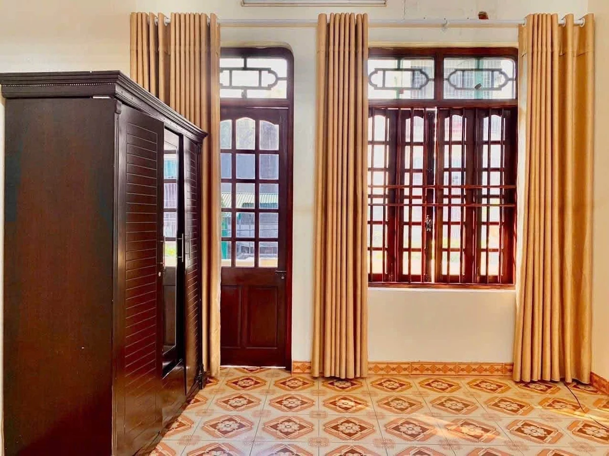 Nhà 3 tầng 80m² 3 phòng ngủ Hạc Thành bán 4 tỷ - Ảnh thu nhỏ 3