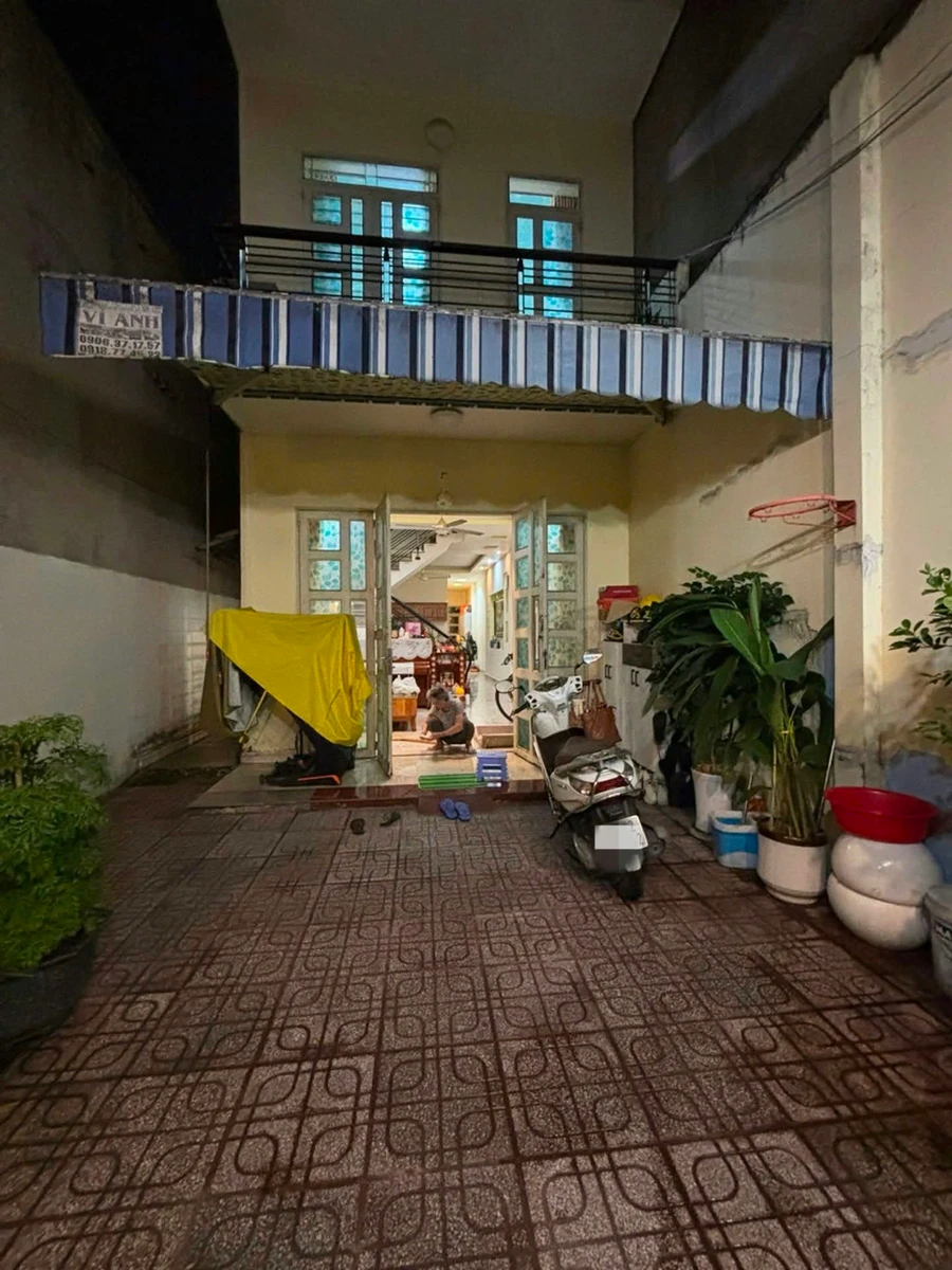 Bán nhà 2 tầng 125m2 Nguyễn Thị Thập Quận 7 - 9 tỷ - Ảnh thu nhỏ 2