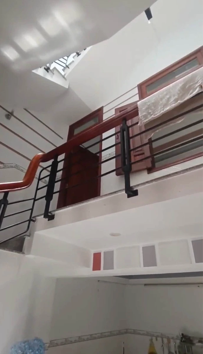 Bán nhà Lê Cơ 60m2, giá 2 tỷ 7 - Ảnh thu nhỏ 2