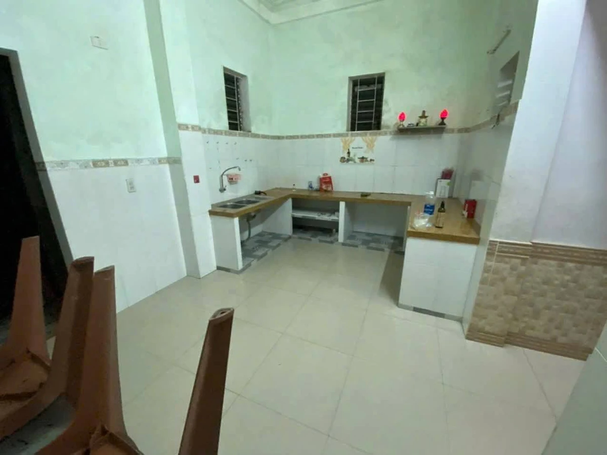 Cho thuê nhà 2 tầng 200m² 5PN tại Tây Trì Nhơn, Huế - Ảnh thu nhỏ 2