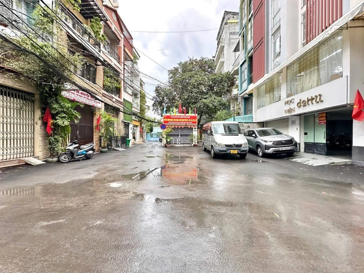 Bán nhà 4 tầng 88m² hẻm xe tải, 2 mặt hẻm, Phan Chu Trinh, Bình Thạnh, 13,8 tỷ - Ảnh thu nhỏ 2