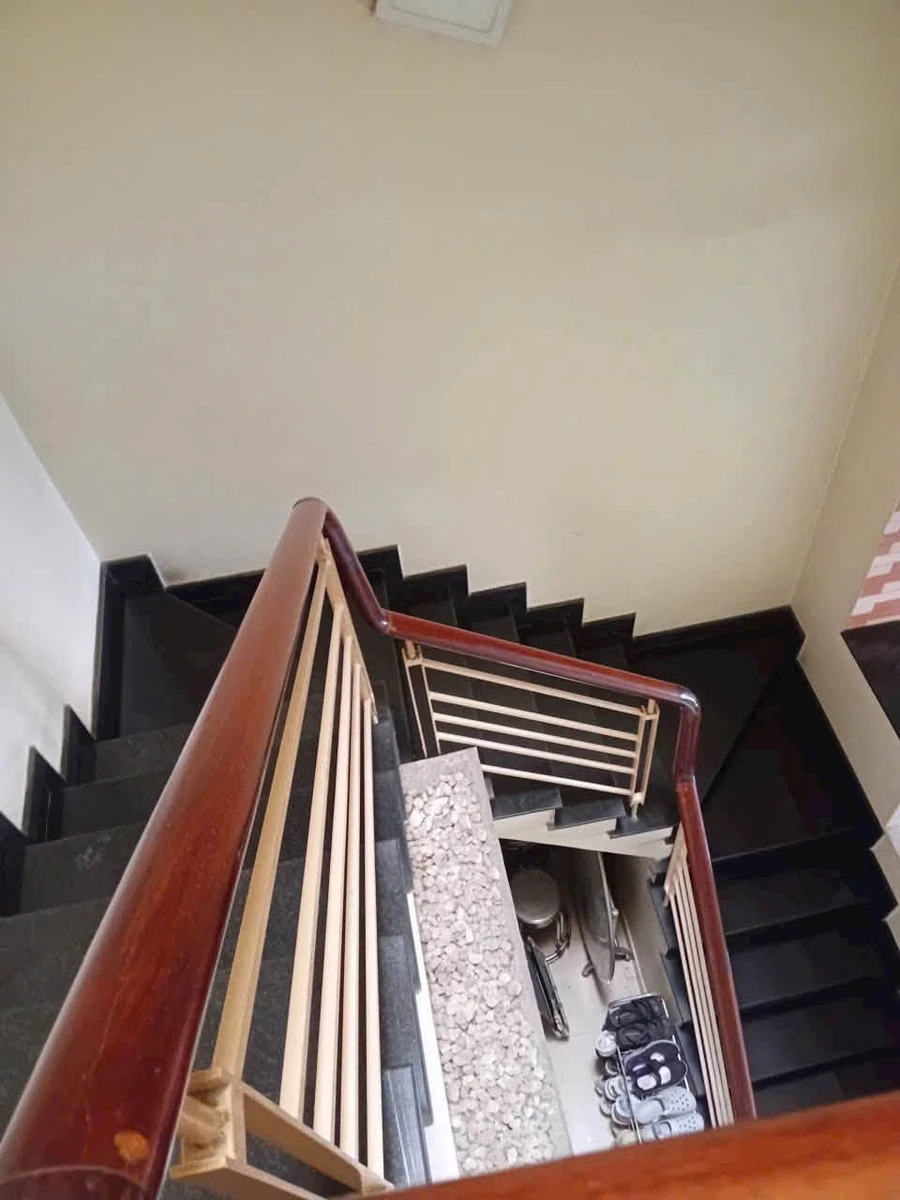 Bán nhà hẻm 1 trệt 3 lầu 4x18m Phạm Văn Chí, Quận 6, giá 8,2 tỷ - Ảnh thu nhỏ 5