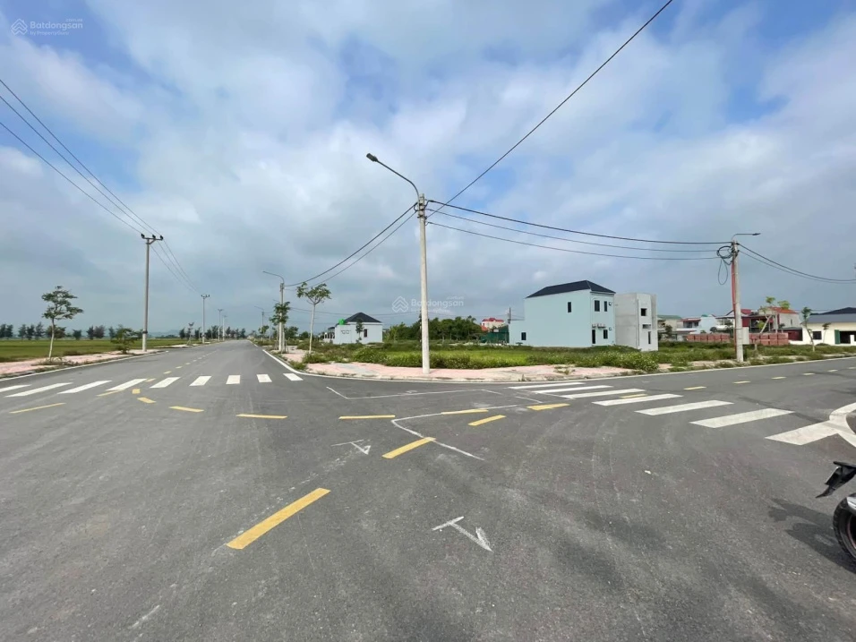 Bán đất 100m2 giá cực chất hiếm tại Xã Yên Thắng, Huyện Yên Mô, Ninh Bình, 2,65 tỷ - Ảnh thu nhỏ 2
