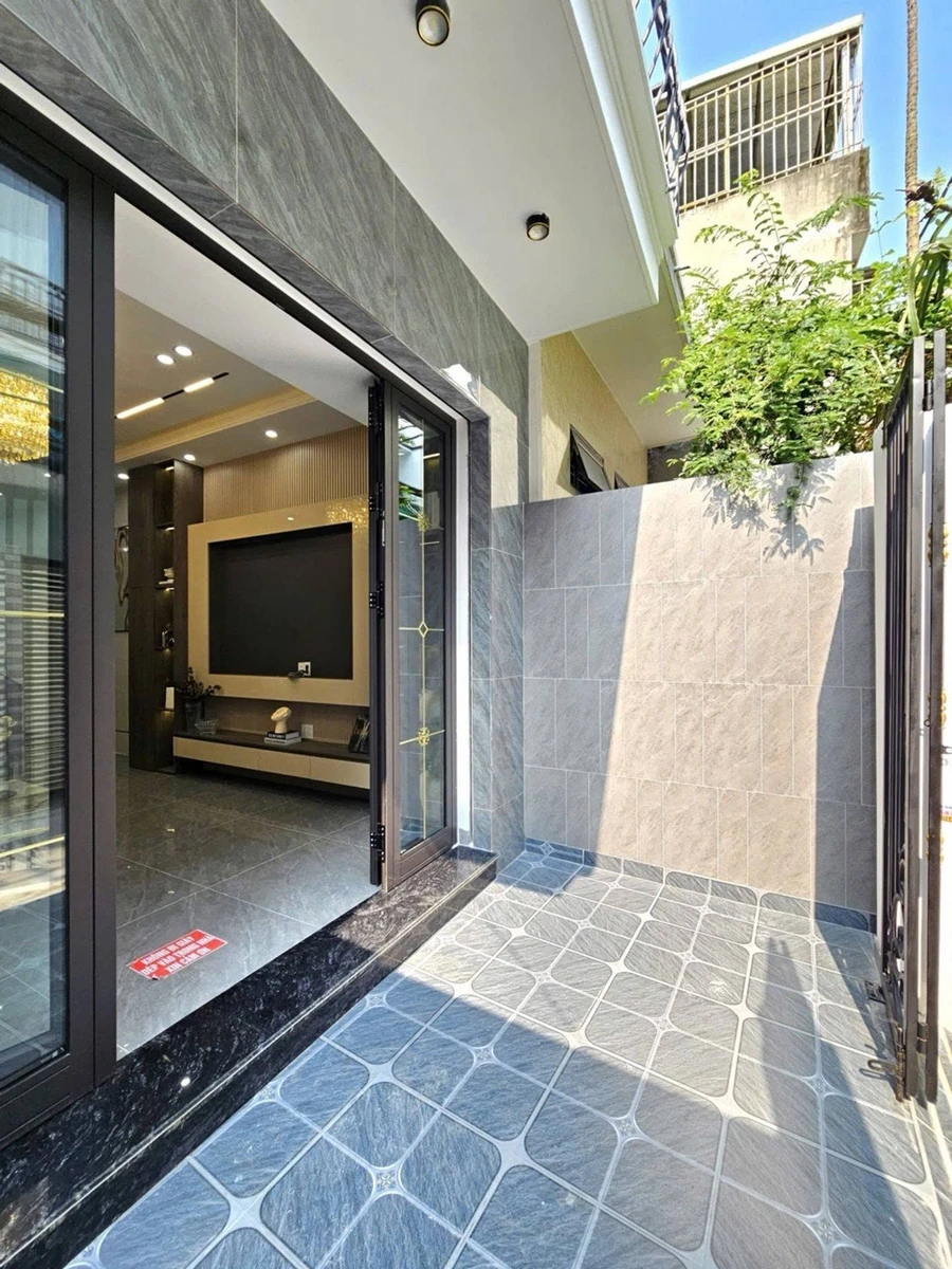 Bán nhà 50m² 4 tầng 4PN Miếu Hai Xã, Nhà Bè - Ảnh thu nhỏ 2
