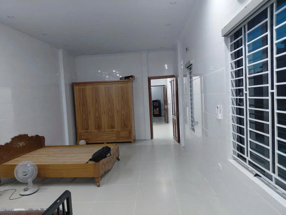 Bán nhà 2 tầng mặt đường Nguyễn Duy Trinh, Vinh, 80m² - Ảnh thu nhỏ 3