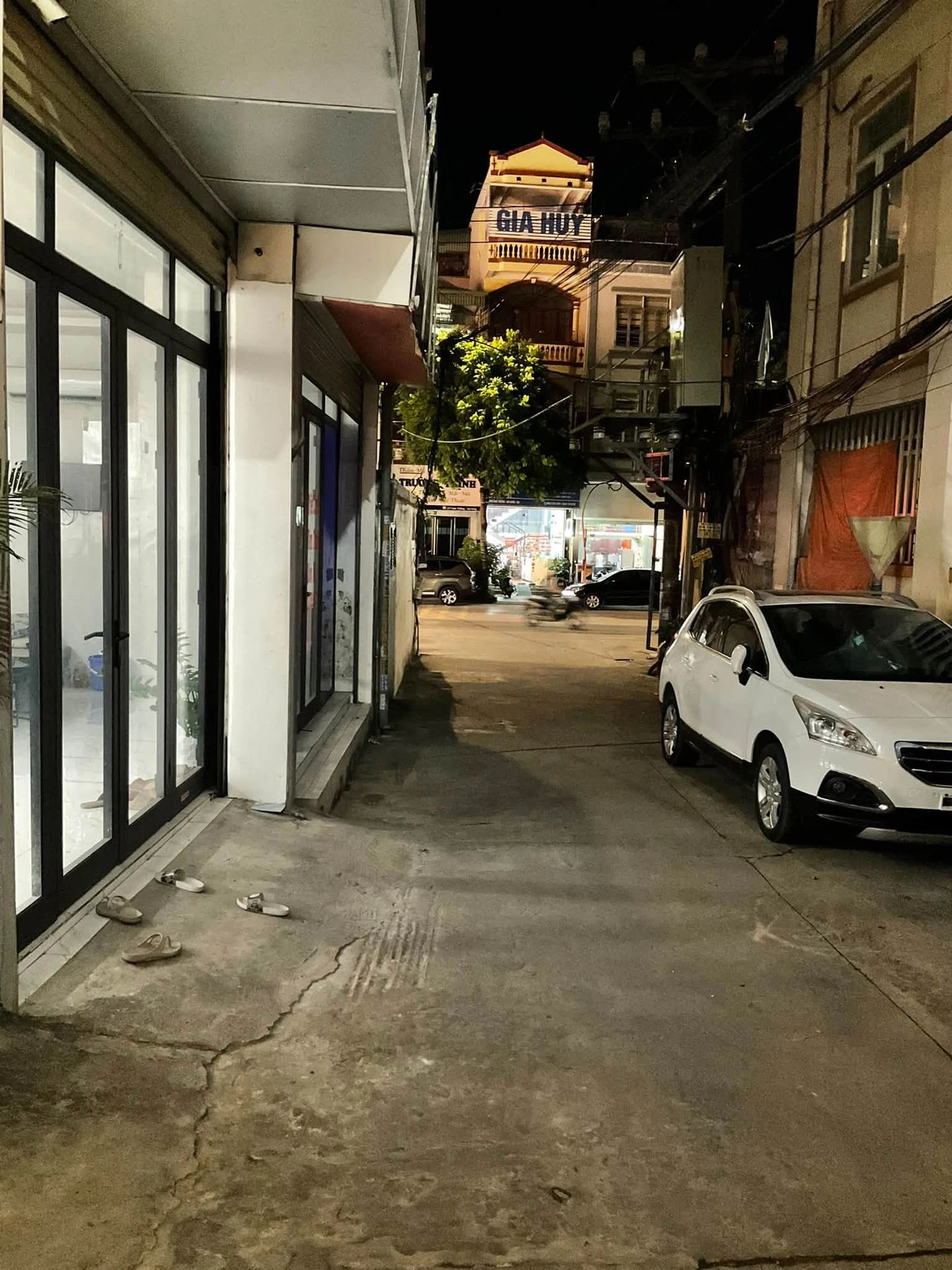 Bán nhà phố 4 tầng 69m² trung tâm TP Hồ Chí Minh giá 6 tỷ - Ảnh 1