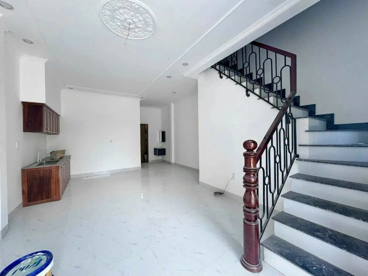 Bán nhà lầu tân cổ điển 3PN 87.5m² Bình Phước - Ảnh thu nhỏ 2