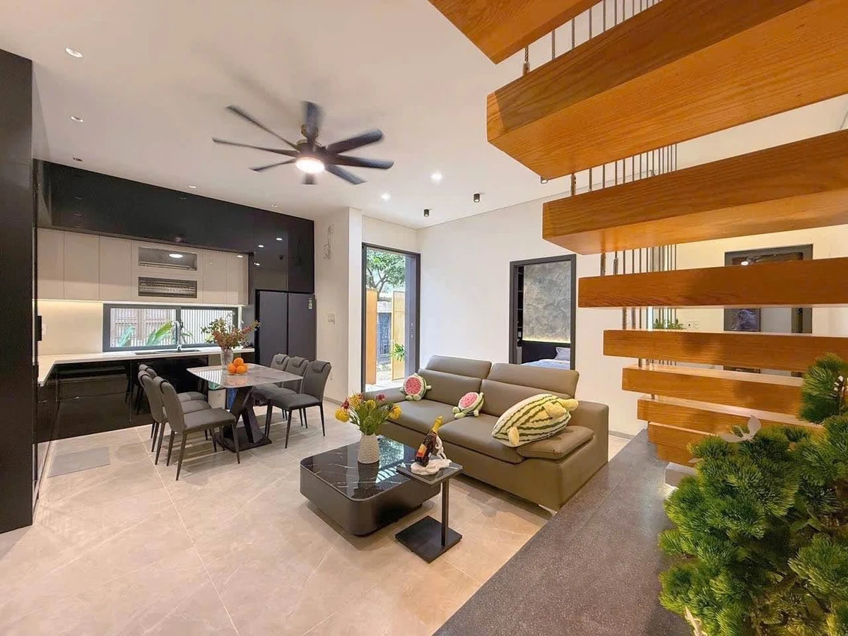 Bán nhà 3 tầng 72m² 3 phòng ngủ sát biển Nguyễn Tất Thành - Ảnh thu nhỏ 4
