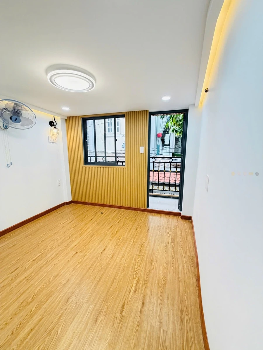 Bán nhà hẻm Quận 10, 40m², 2 tỷ 680 - Ảnh thu nhỏ 2