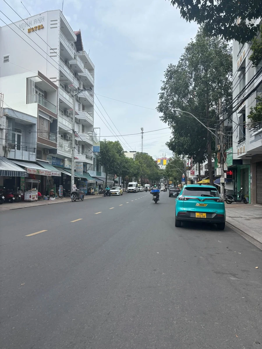 Bán nhà gần chợ Hoàng Diệu, 289.6m², dòng tiền 20tr/tháng - Ảnh thu nhỏ 4