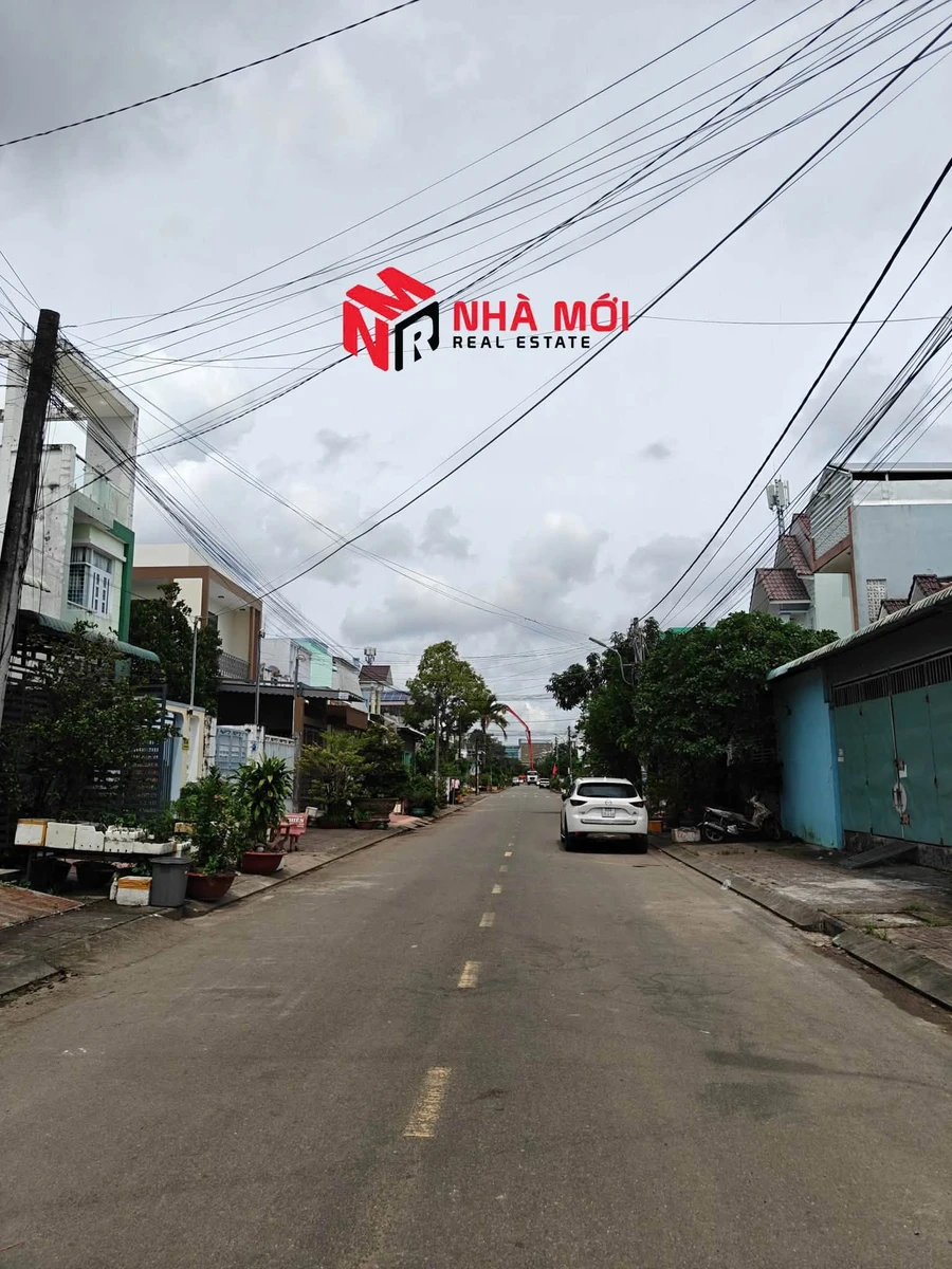 Bán nhà 1 trệt 1 lầu 93.4m² đường Thoại Ngọc Hầu 2.7 tỷ - Ảnh 1