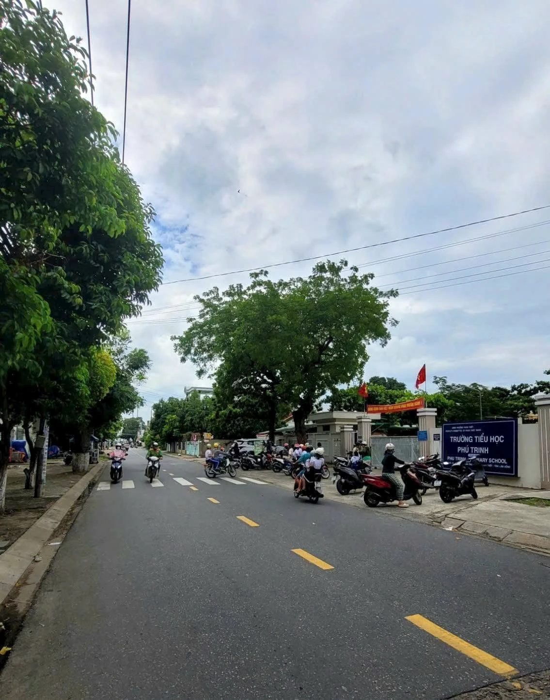 Bán lô thổ cư 110m2 góc 2 mặt tiền Phan Thiết - Ảnh 1