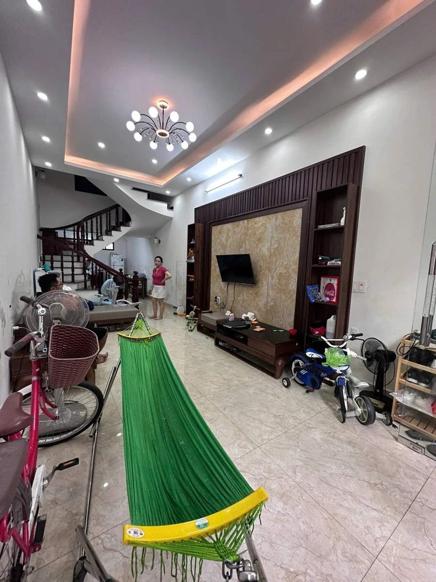 Bán nhà 3PN 50m² gần Aeon Mall, Quận 12, giá 3,1 tỷ - Ảnh 1
