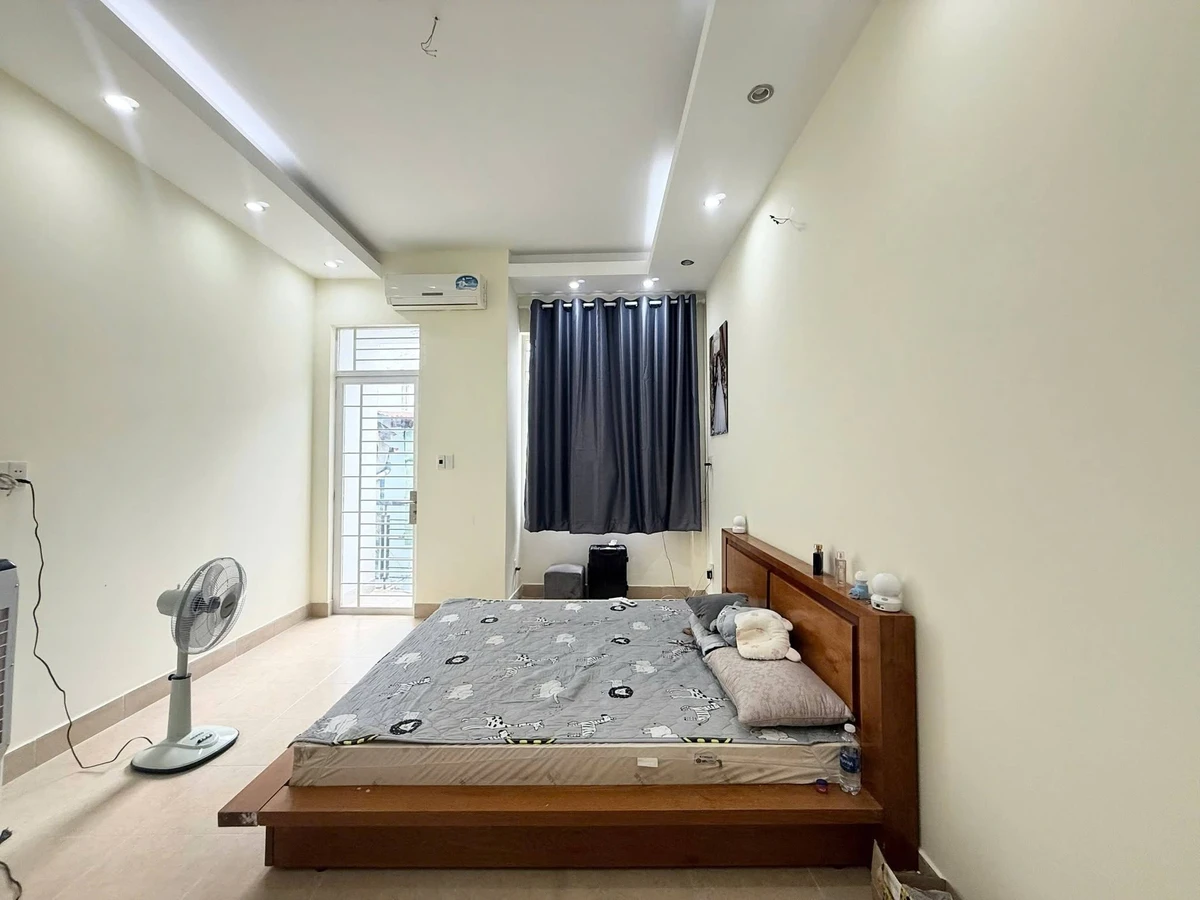 Bán nhà phố 3 PN Lý Thái Tổ, Q.10, 5,8 tỷ - Ảnh thu nhỏ 4