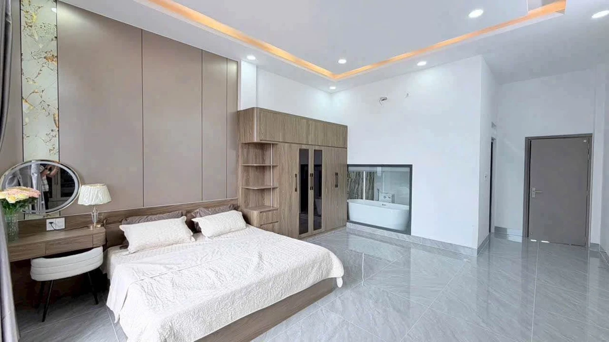 Bán nhà 1 trệt 2 lầu 82m2 Biên Hoà 4 tỷ 950 triệu - Ảnh thu nhỏ 5