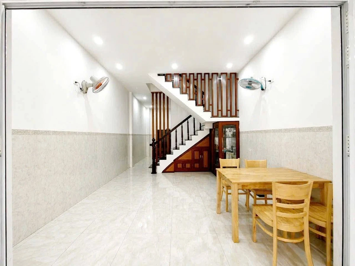 Bán nhà mặt tiền 2 tầng 44m² Nha Trang - Ảnh thu nhỏ 2
