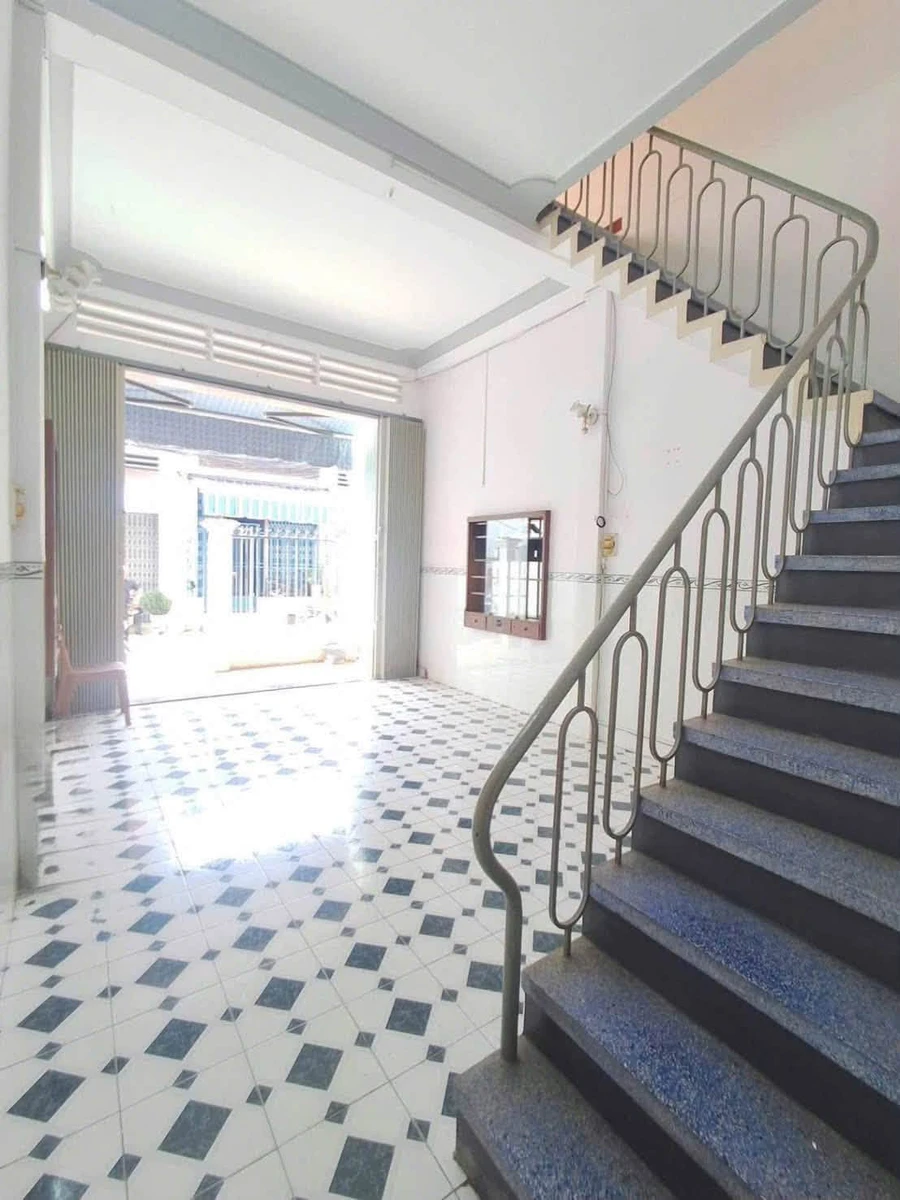Bán nhà mặt tiền Võ Văn Tần, 62m2, 2PN, Quy Nhơn - Ảnh 1
