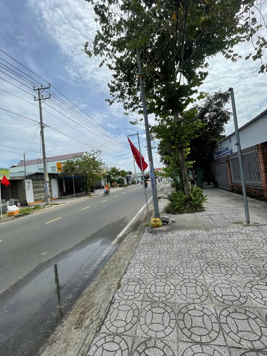 Cho thuê kho mặt tiền Lộ Liên Hương 600m² 15 triệu/tháng - Ảnh thu nhỏ 3