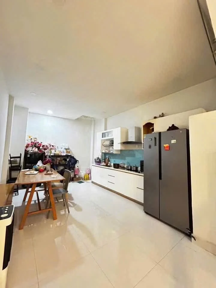 Bán nhà 1 trệt 2 lầu 131m² Tăng Nhơn Phú Quận 9, 4.6 tỷ - Ảnh thu nhỏ 2