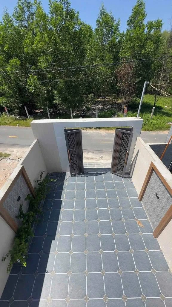 Bán nhà gác lửng 3PN 85m² tại Xã Phước Hải, giá 2 tỷ - Ảnh 1