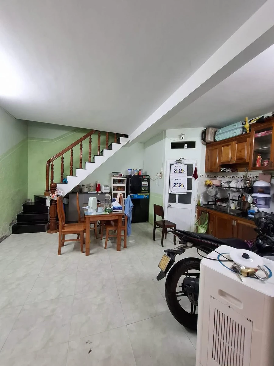 Bán nhà 1 mê 25m² gần chợ khu 6, giá 1 tỷ 799 - Ảnh 1