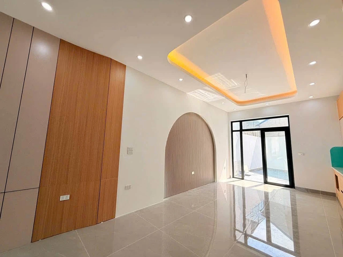 Bán nhà 3 tầng 4 PN, 100m2, gần Xuân Hưng - Ảnh thu nhỏ 5