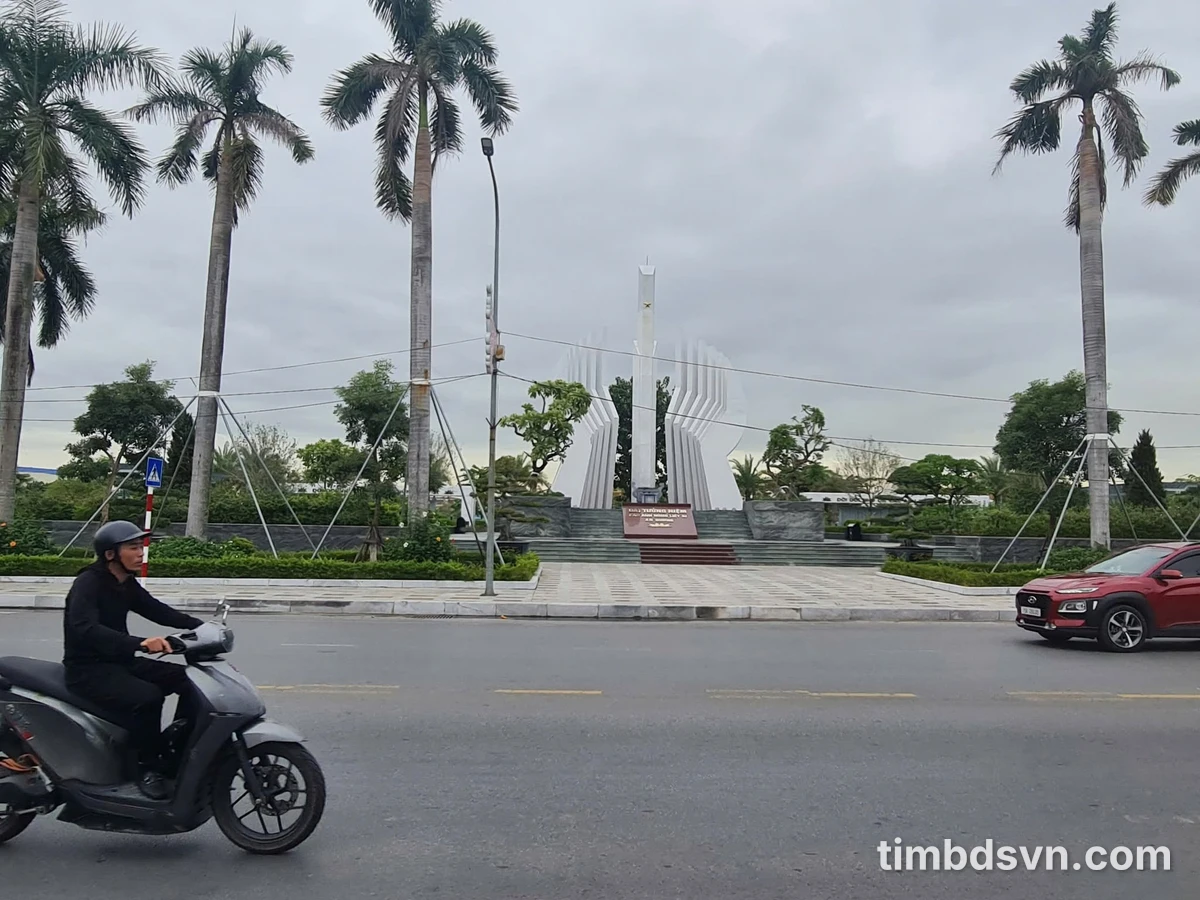 Bán nhà phố 3 tầng 50m² 3 PN tại Phan Đăng Lưu, Tân Phú - Ảnh 1