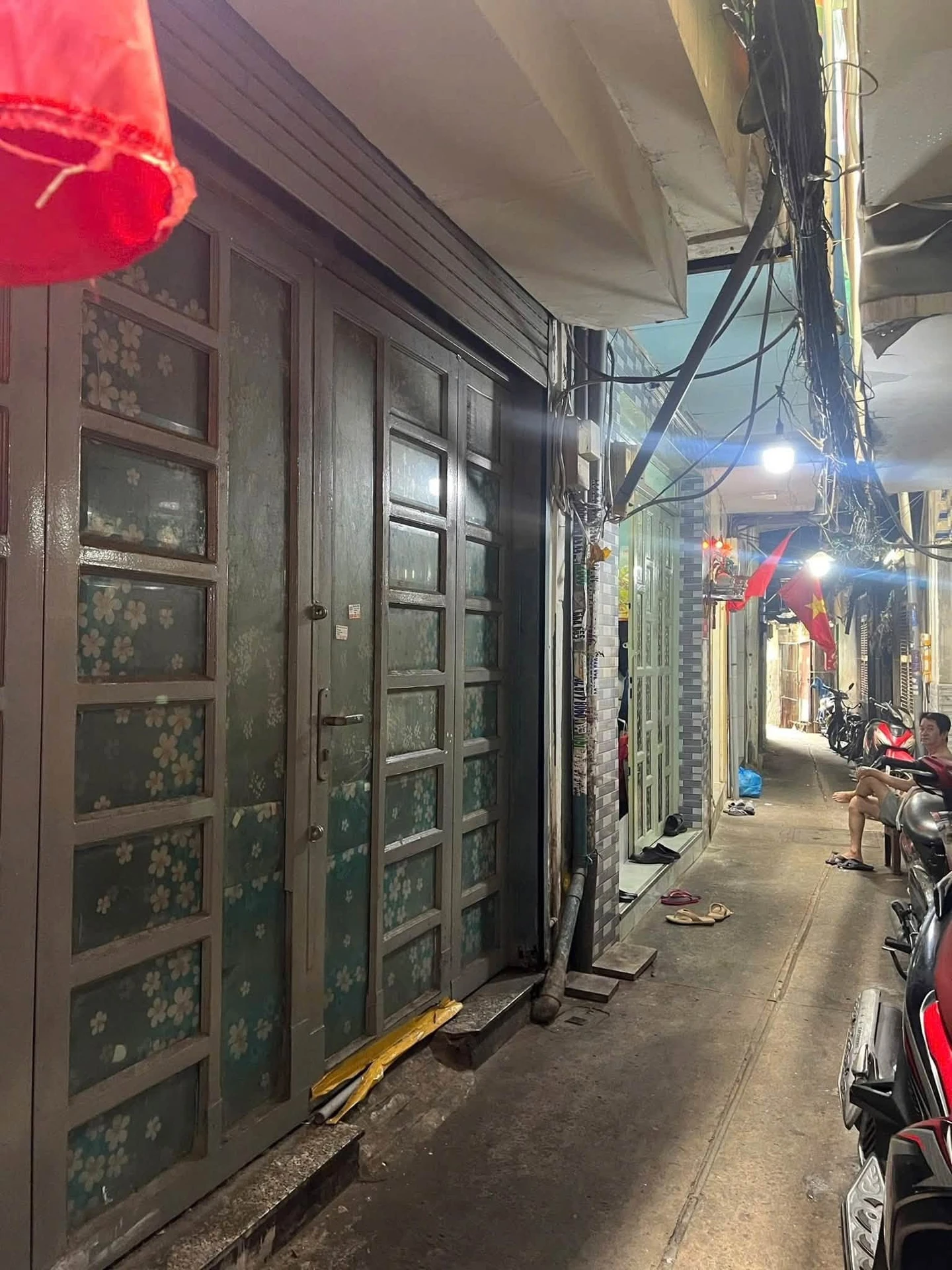 Bán nhà 2 tầng Cô Bắc, Cầu Ông Lãnh, Quận 1, 23m², 2PN, giá 4,1 tỷ - Ảnh 1