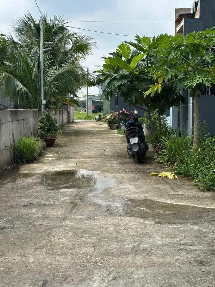 Bán nhà 1 trệt 1 lầu 5x26m, 3 phòng ngủ, sổ hồng riêng tại xã Đức Lập, Tây Ninh - Ảnh 1
