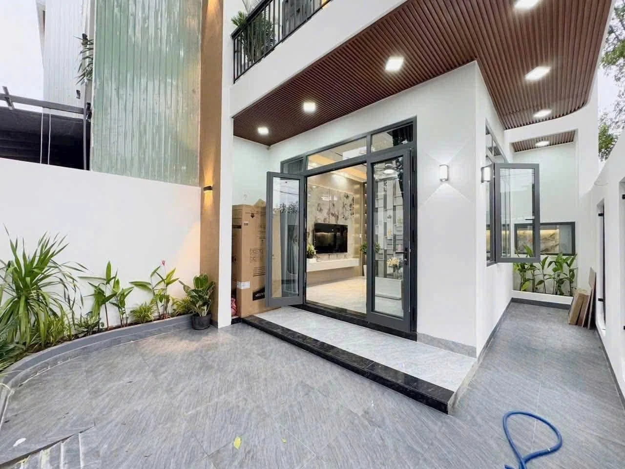 Bán biệt thự mini xây mới Biên Hòa, 4 PN, 105m2, 1 tỷ 950 - Ảnh 1