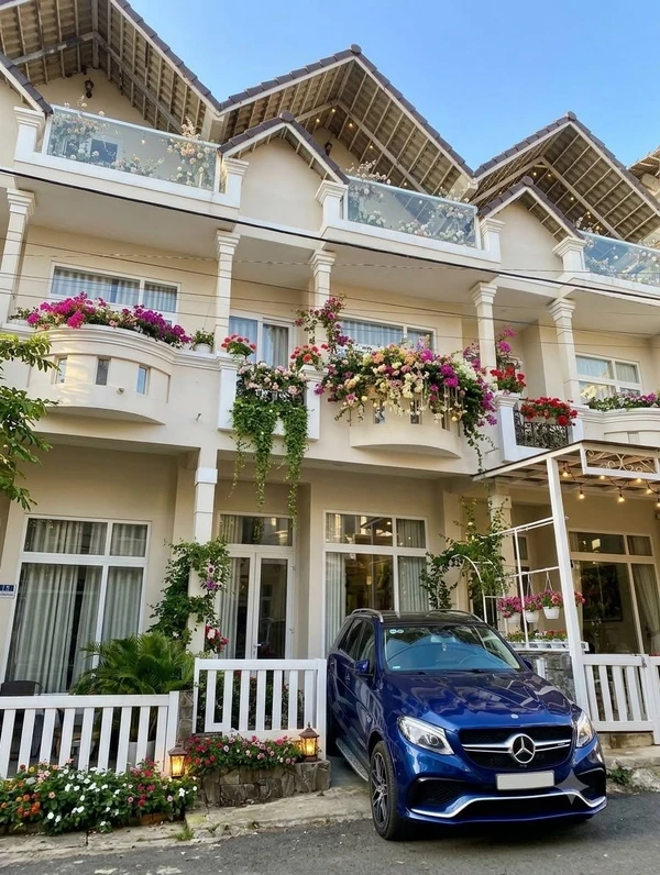 Bán nhà phố hẻm xe hơi 79m² Phù Đổng Thiên Vương Đà Lạt
