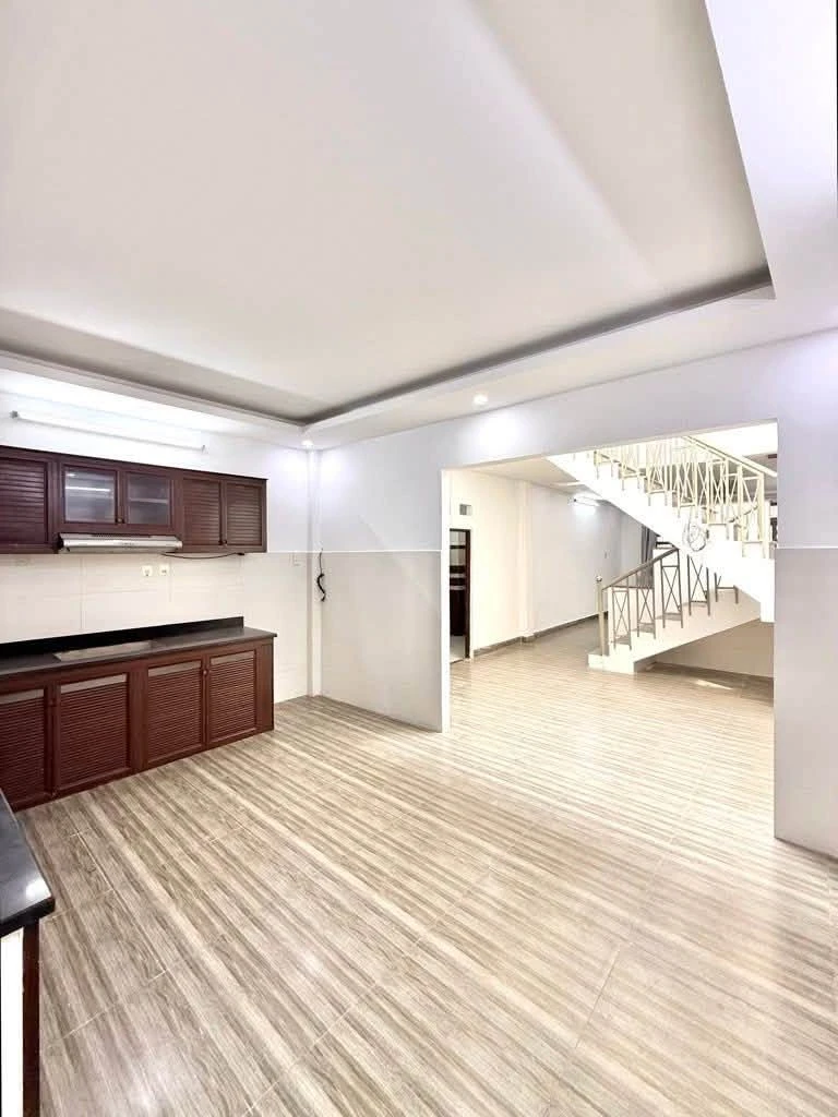 Bán nhà 3PN 92m² Phú Nhuận, giảm còn 10,9 tỷ - Ảnh thu nhỏ 5