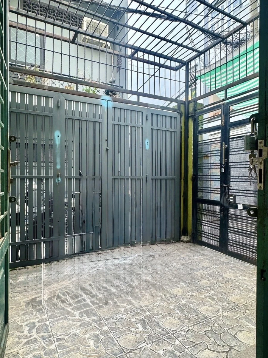 Bán nhà phố hẻm Cô Giang, Phú Nhuận, 53m², 4 PN, 7.7 tỷ - Ảnh 1