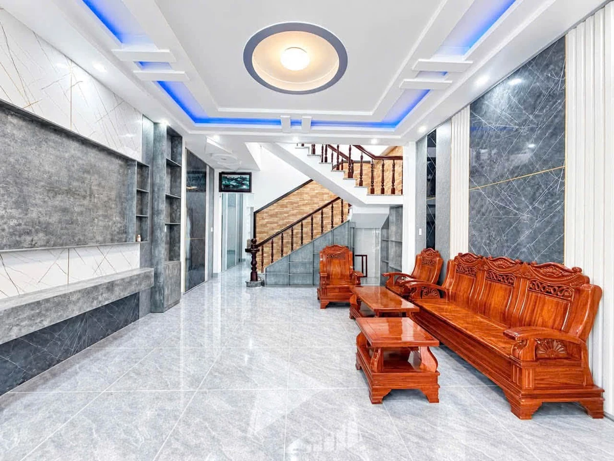 Bán nhà mặt tiền đường Trần Khánh Dư, Rạch Giá, An Giang, 8x22m, 4,75 tỷ - Ảnh thu nhỏ 2